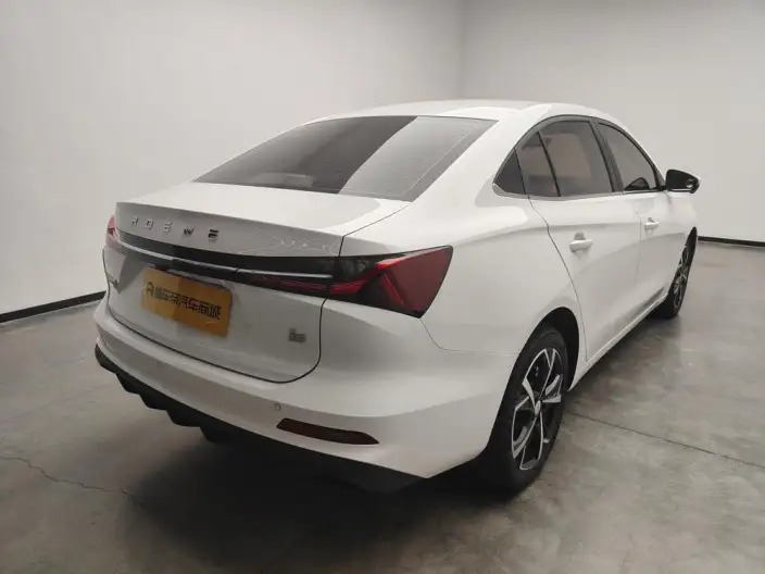 Roewe i5 2026 Model 1.5L CVT Zunrong Edition – фото 7