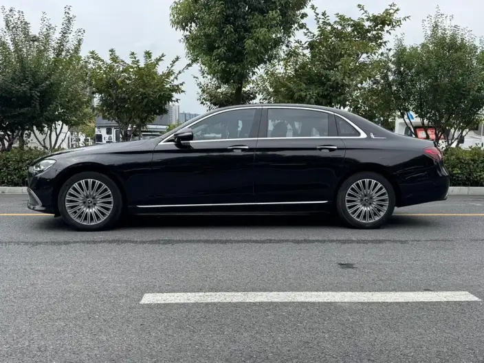 Mercedes-Benz E-Class 2021 Model E 300 L Fashion Model sedan – фото 4