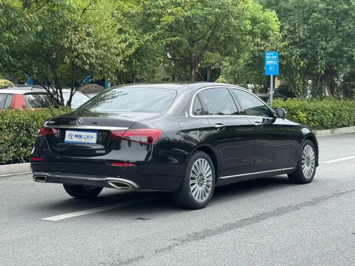 Mercedes-Benz E-Class 2021 Model E 300 L Fashion Model sedan – фото 7