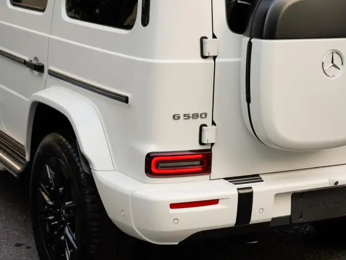 Mercedes-Benz EV G Class 2025 Model G 580 First Edition Special Edition – фото 9