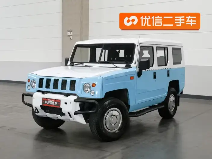 Yongshi 2021 Model 2.4T Five-door 4WD Gasoline Edition China VI