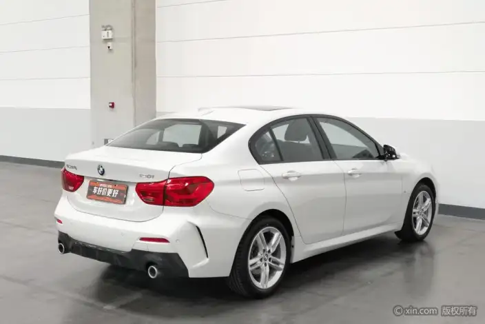 BMW 1 Series 2020 Model 120i M Sports Set – фото 4