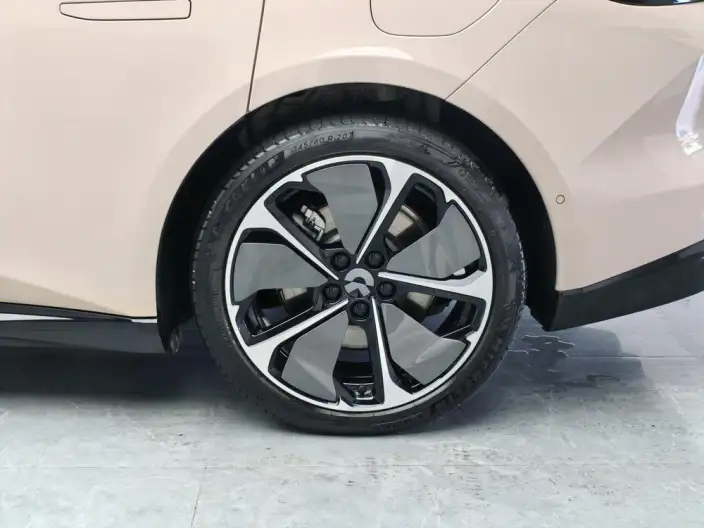 NIO ET5T 2025 Model 75kWh – фото 9