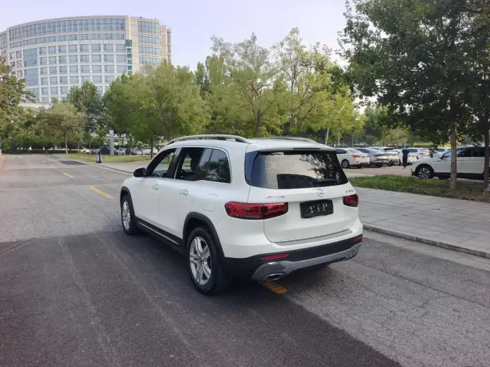 Mercedes-Benz GLB 2020 Model GLB 200 Dynamic Model – фото 4