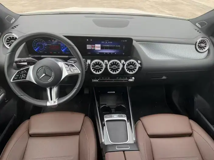 Mercedes-Benz EQA 2025 Model EQA 260 – фото 6