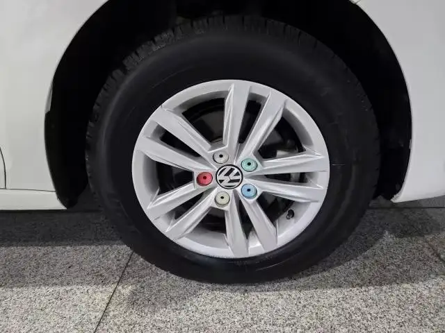 Volkswagen Santana 2021 Model 1.5L Automatic Fashion edition – фото 9