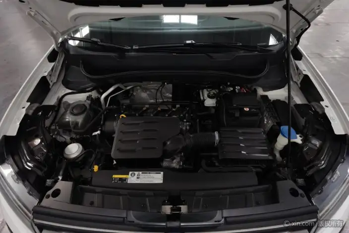 Volkswagen T-Cross 2021 Model 1.5L Automatic Comfort Edition – фото 5