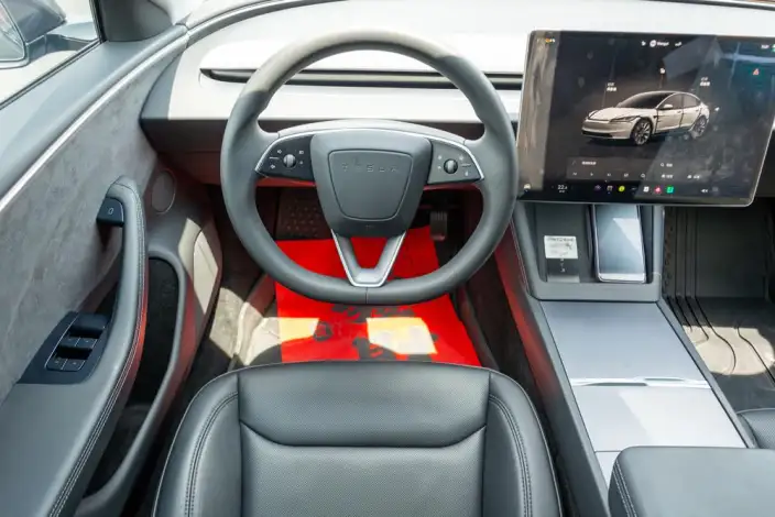 Model 3 2023 Model Long Battery Life Pro All-wheel drive version – фото 8