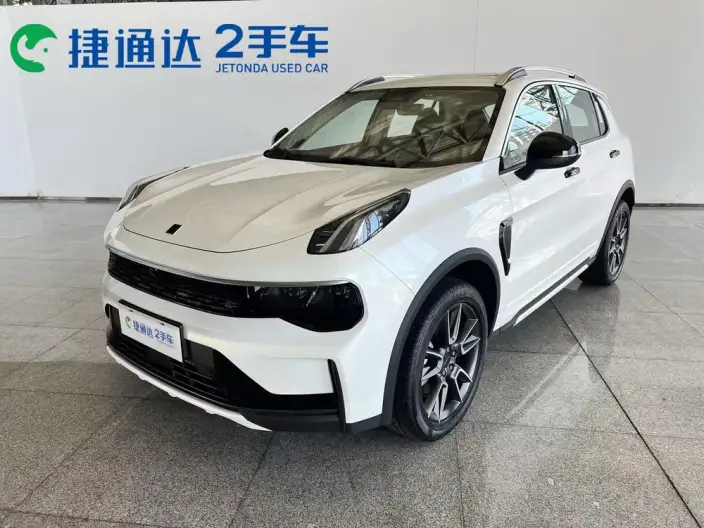 Lynk & Co 01 2024 Model 2.0TD 2WD Global Pro – фото 1