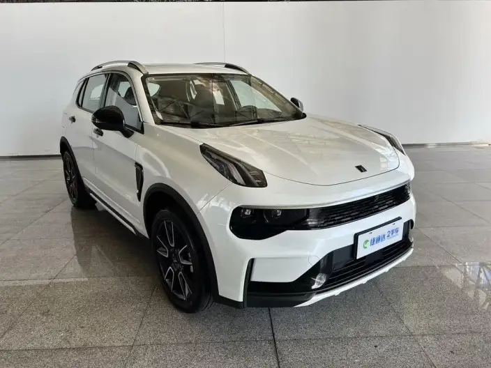 Lynk & Co 01 2024 Model 2.0TD 2WD Global Pro – фото 3