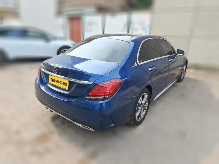 Mercedes-Benz C-Class 2021 Model C 260 L Sports Edition – фото 2