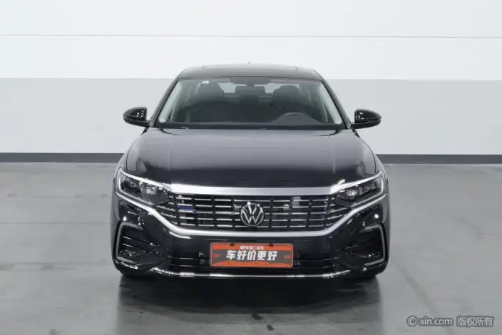 Volkswagen Passat PHEV 2025 Model 430PHEV Hybrid Business Edition – фото 1