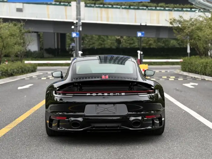 PORSCHE 911 2023 Model Carrera 3.0T – фото 5