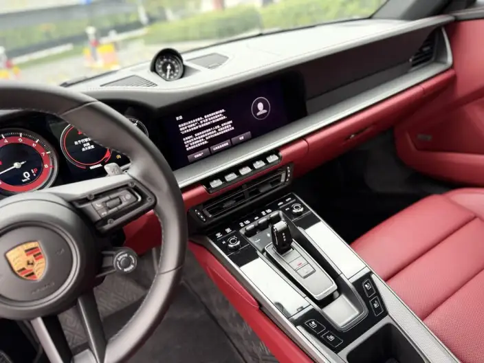 PORSCHE 911 2023 Model Carrera 3.0T – фото 8