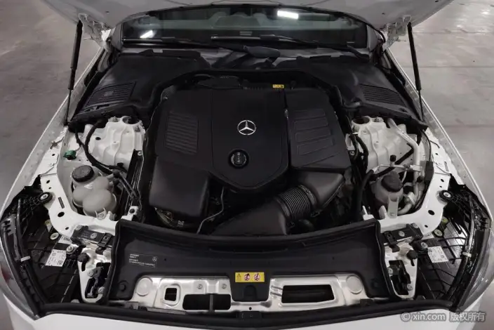 Mercedes-Benz C-Class PHEV 2023 Model Facelift C 350 eL – фото 5