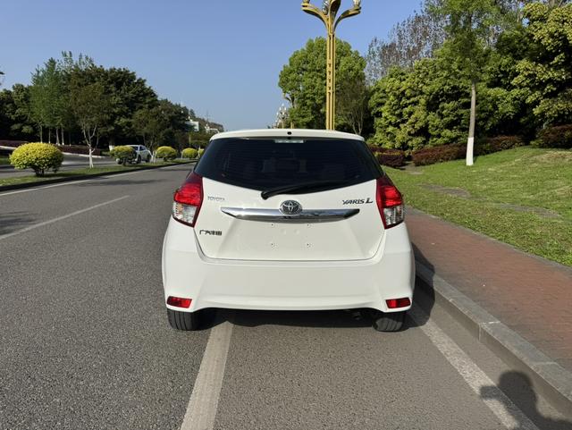 Toyota YARIS L Vios 2014 модификация 1.5GS автоматическое Rapid движение Edition – фото 6