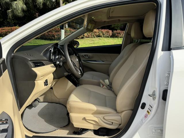 Toyota YARIS L Vios 2014 модификация 1.5GS автоматическое Rapid движение Edition – фото 8