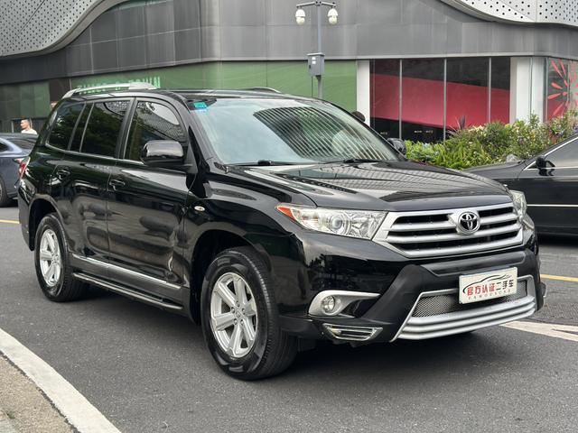 Toyota Highlander 2012 2.7L 2WD 5-seat Elite – фото 3