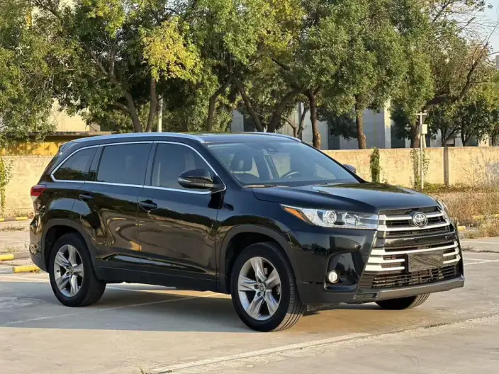 Toyota Highlander 2021 Model 2.0T 4WD Deluxe Edition 7 seat – фото 3