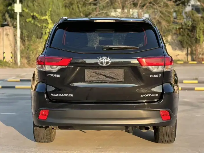 Toyota Highlander 2021 Model 2.0T 4WD Deluxe Edition 7 seat – фото 5