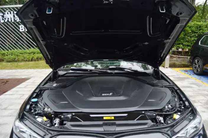 BMW i3 2023 Model eDrive35L – фото 6