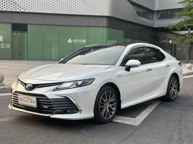 Toyota Camry 2021 Hybrid 2.5HG Luxury