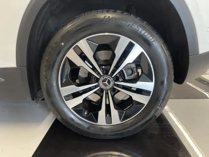 Mercedes-Benz GLA 2023 Model GLA 220 – фото 9