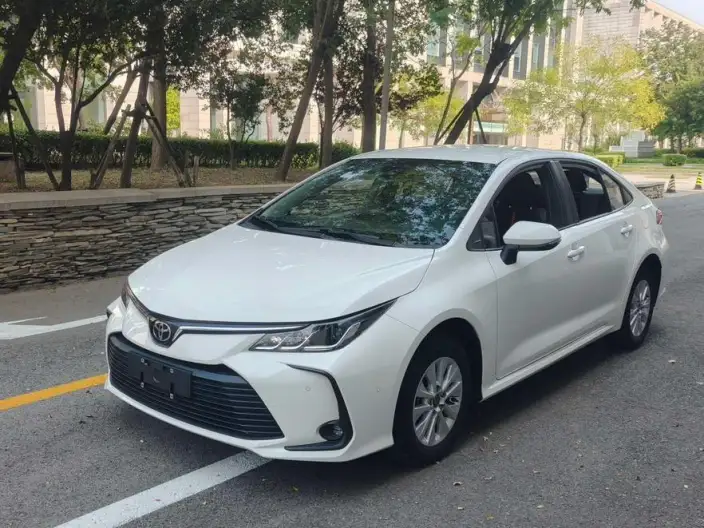 Toyota Corolla 2023 Model 1.2T S-CVT Pioneer Edition – фото 1