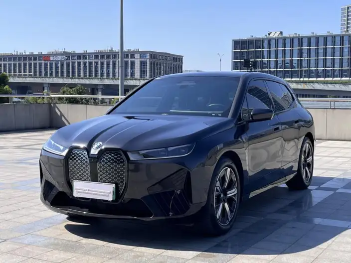 BMW iX 2023 Model xDrive40 – фото 1