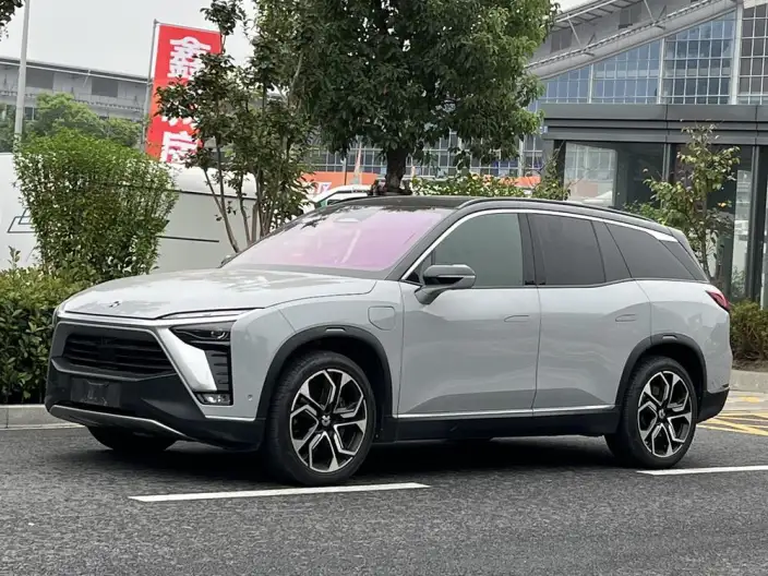 NIO ES8 2020 Model 415KM Signature Edition VII seat – фото 1