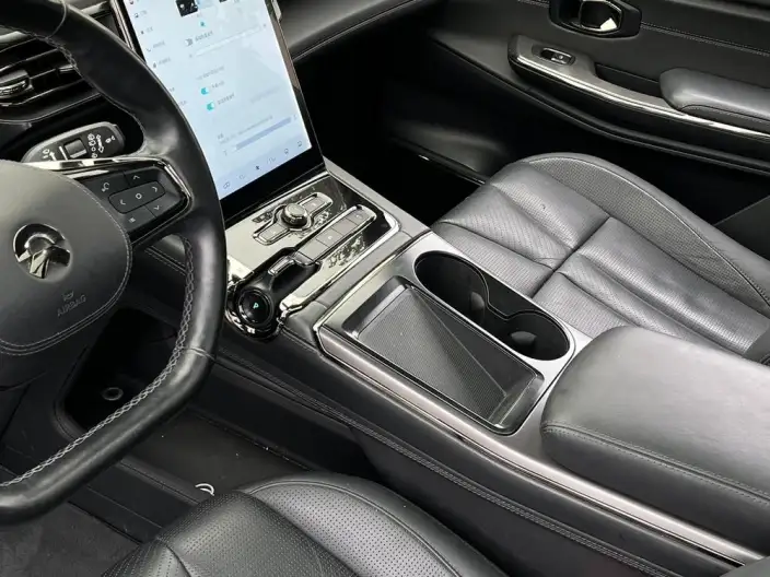 NIO ES8 2020 Model 415KM Signature Edition VII seat – фото 7