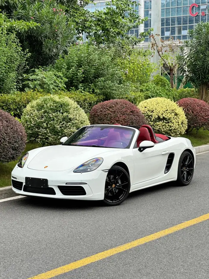 Porsche 718 2023 Model Boxster 2.0T – фото 1