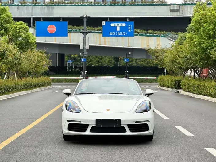 Porsche 718 2023 Model Boxster 2.0T – фото 2