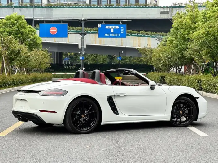 Porsche 718 2023 Model Boxster 2.0T – фото 6