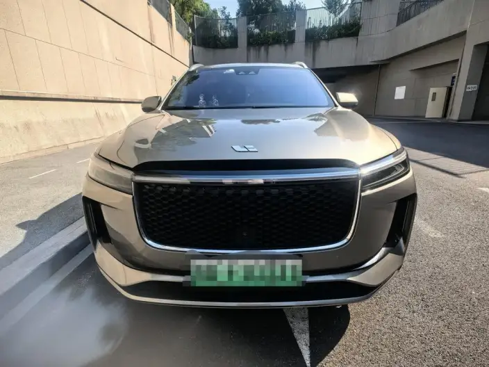 Li Auto ONE 2020 Model Extended Range 6 seat Edition – фото 2