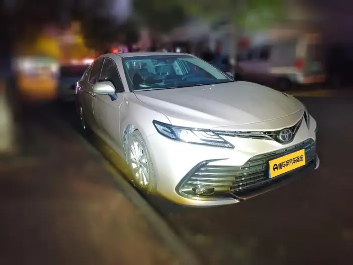 Toyota Camry 2021 Model 2.0G Deluxe Edition – фото 3