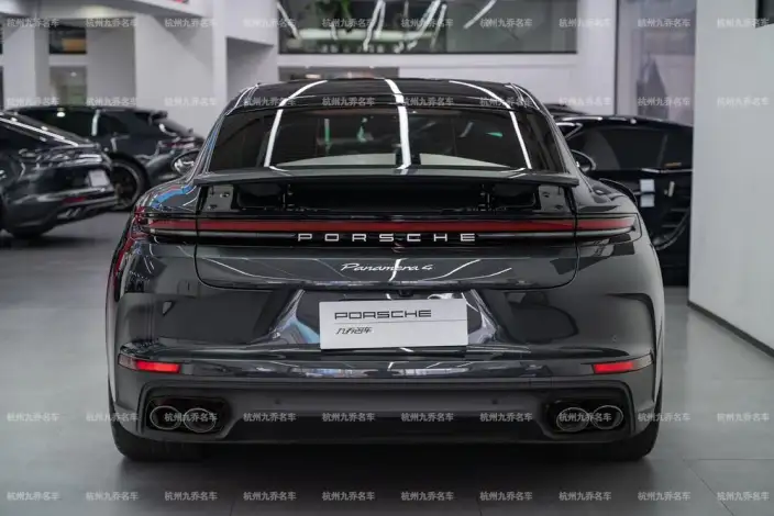 Panamera 2024 Model Panamera 4 Executive Extended Edition 2.9T – фото 6