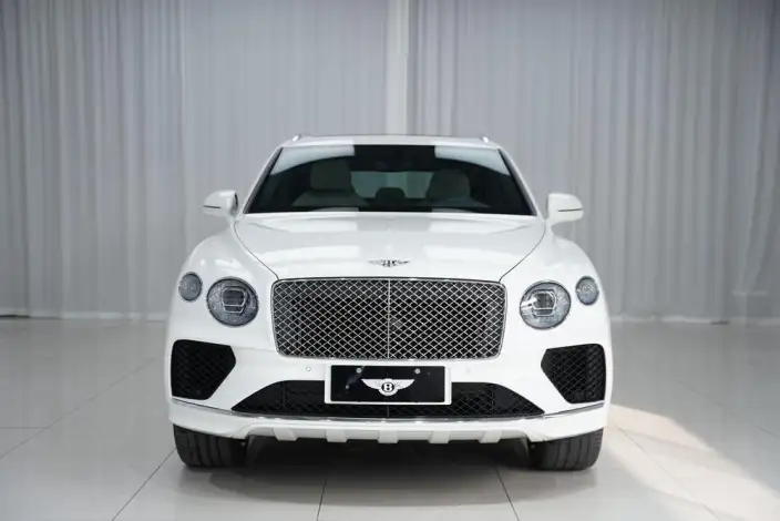Bentayga 2021 Model 4.0T V8 – фото 2