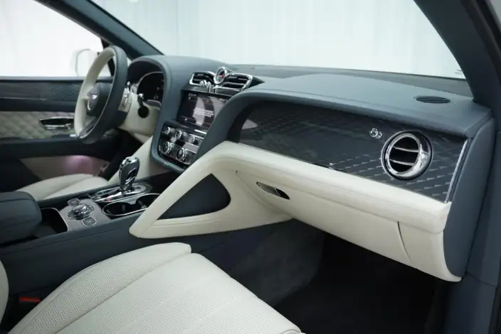 Bentayga 2021 Model 4.0T V8 – фото 6