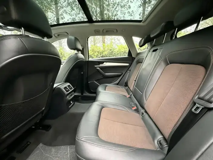 Audi Q5L 2020 Model 40 TFSI Rong Xiang Enterprising Model – фото 8