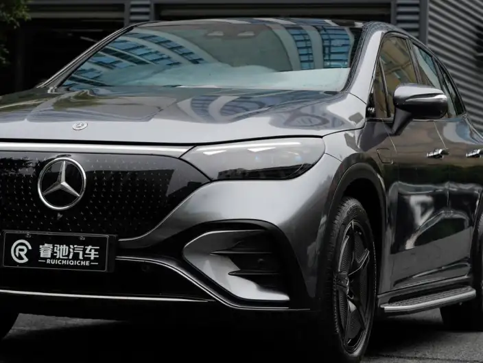 Mercedes-Benz EQE SUV 2023 Model EQE SUV 500 4MATIC Special Edition – фото 8