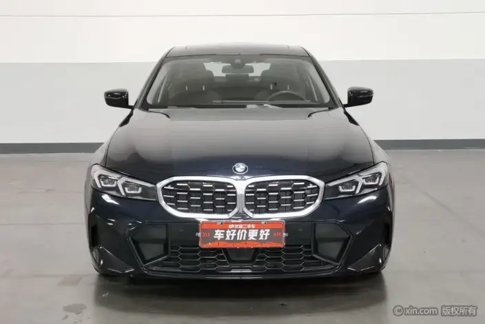 BMW 3 Series 2025 Model 325i M Sports Set – фото 1