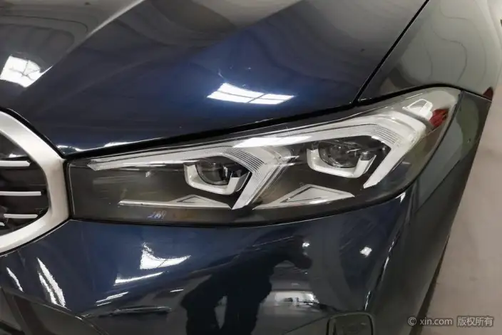 BMW 3 Series 2025 Model 325i M Sports Set – фото 6
