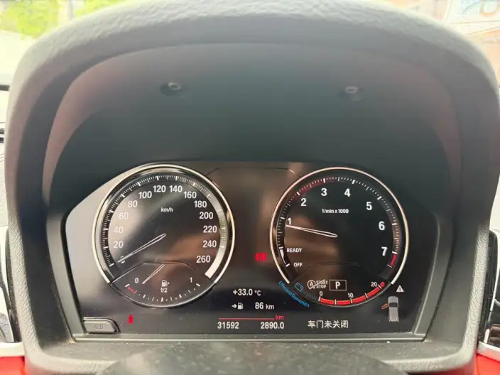 BMW X2 2023 Model sDrive25i M Off-road Set – фото 8