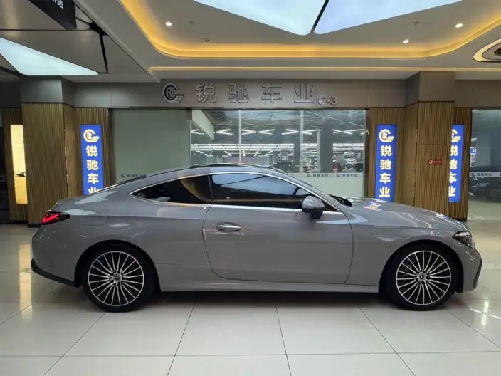 Mercedes-Benz CLE-Class 2025 Model CLE 300 4MATIC Dynamic Model Coupe – фото 8