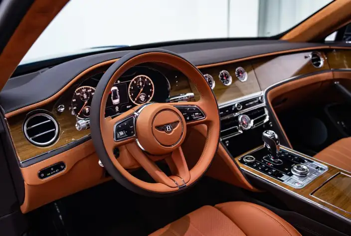 Continental Flying Spur 2021 Model 4.0T V8 Standard Edition – фото 6