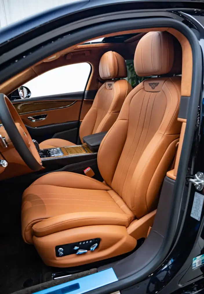 Continental Flying Spur 2021 Model 4.0T V8 Standard Edition – фото 8