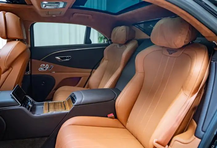 Continental Flying Spur 2021 Model 4.0T V8 Standard Edition – фото 9