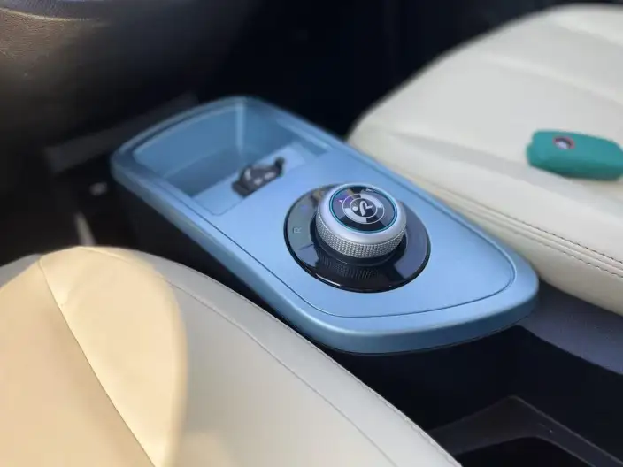 Brilliance Sunrise i03 A 2021 Model 31.45kWh – фото 10