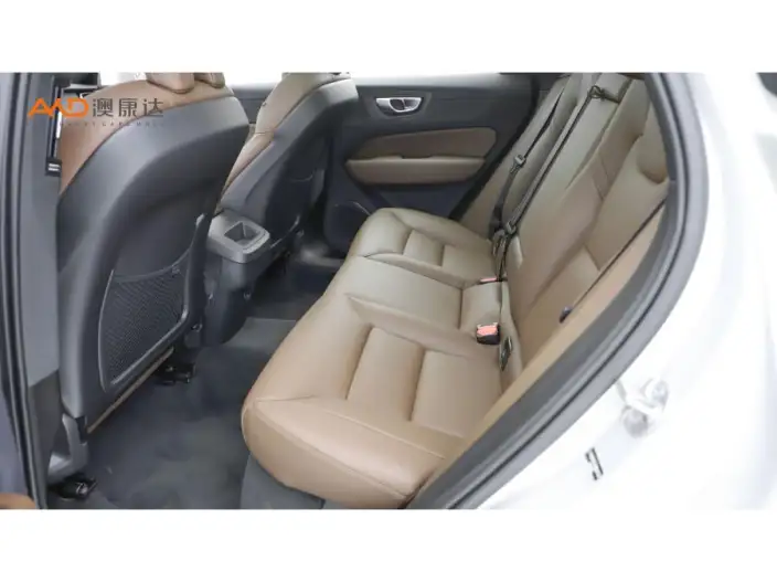 Volvo XC60 2024 Model B5 4WD Smart Range Deluxe Edition – фото 10